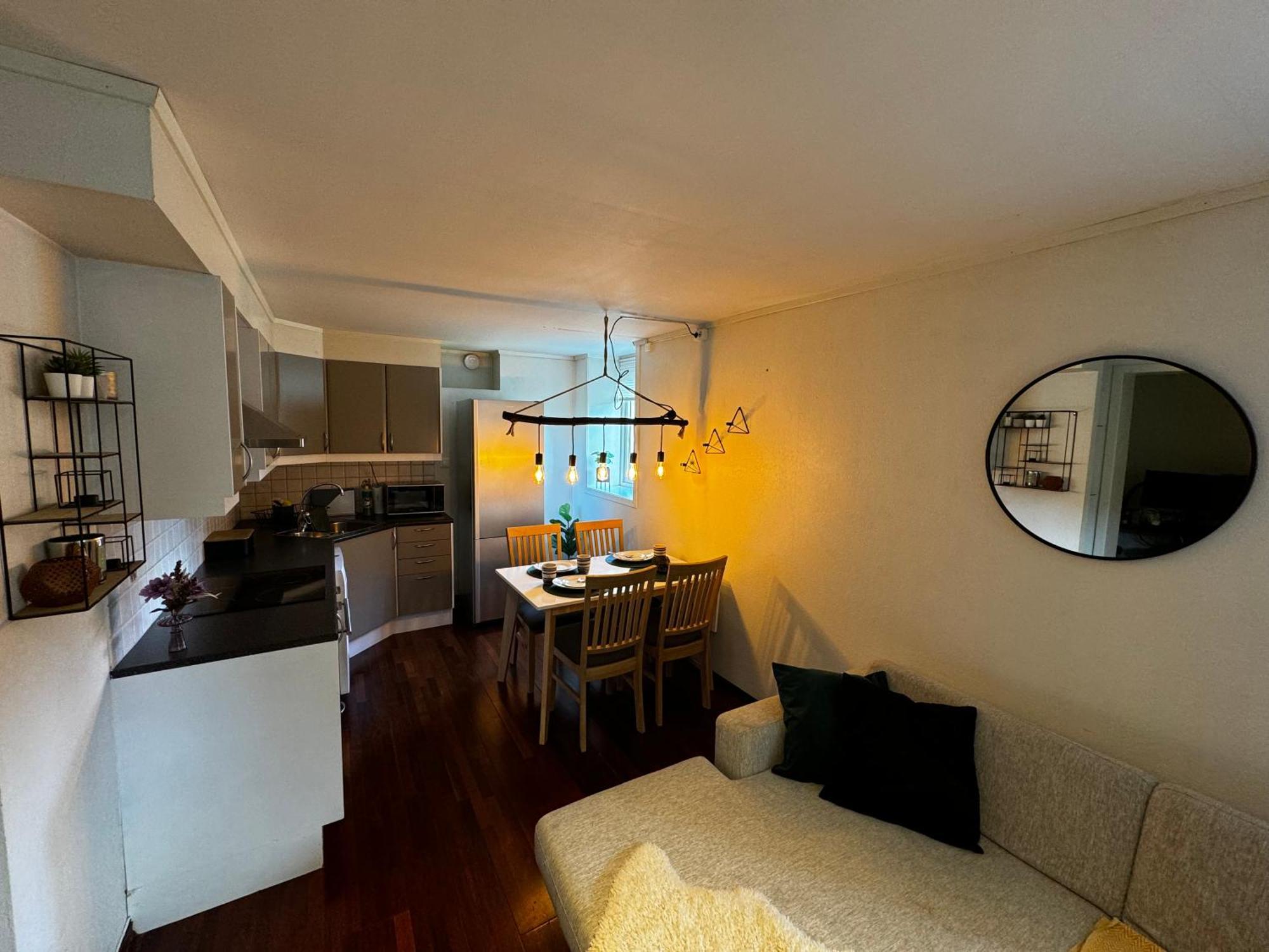 Central, 2 Bedroom, Free Parking Tromsø Eksteriør bilde